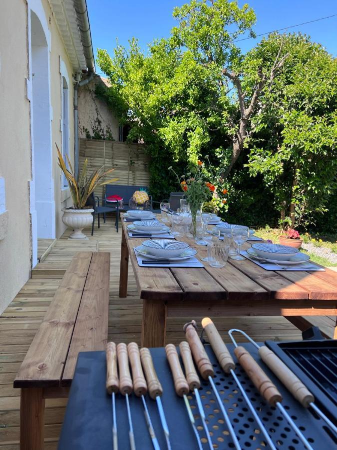 Charmante Maison Climatisee Avec Piscine Au Calme A Carcassonne Ngoại thất bức ảnh