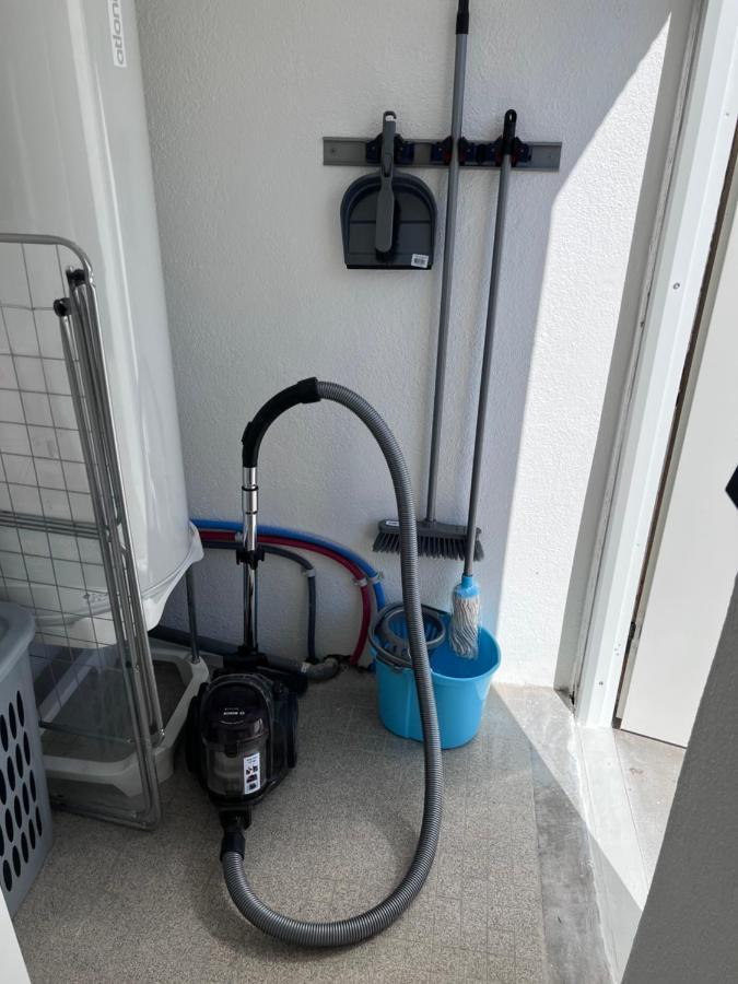 Charmante Maison Climatisee Avec Piscine Au Calme A Carcassonne Ngoại thất bức ảnh