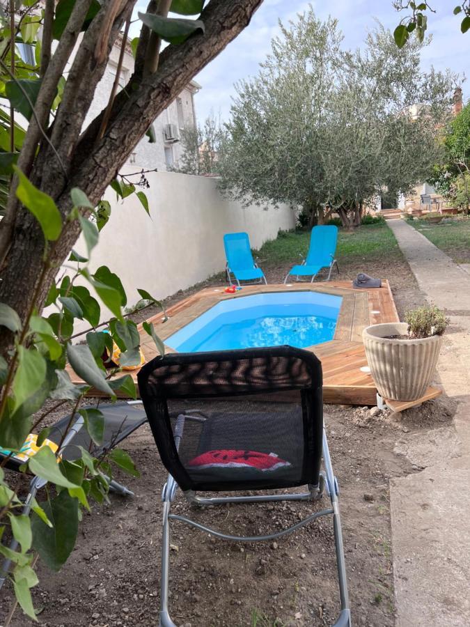 Charmante Maison Climatisee Avec Piscine Au Calme A Carcassonne Ngoại thất bức ảnh
